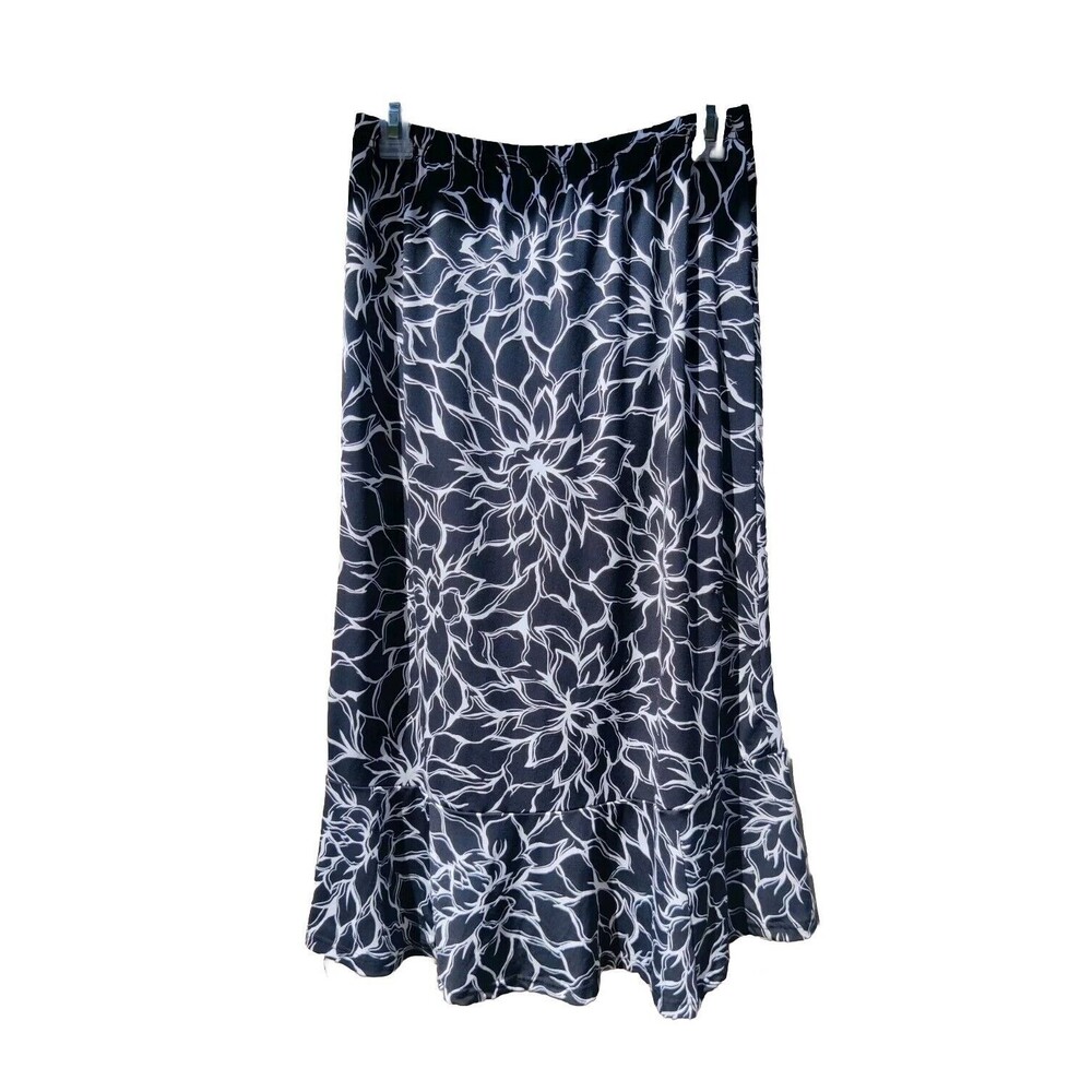 Vintage Sag Harbor Stretch Petite Black White Floral Skirt Sz PS Small Long Y2K
